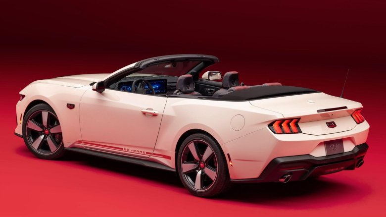 Ford mustang gt convertible