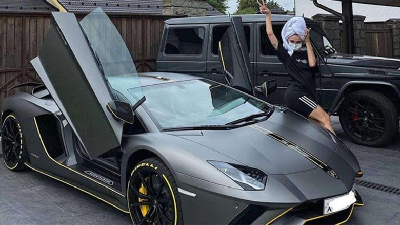 Машина насти ивлевой ламборгини