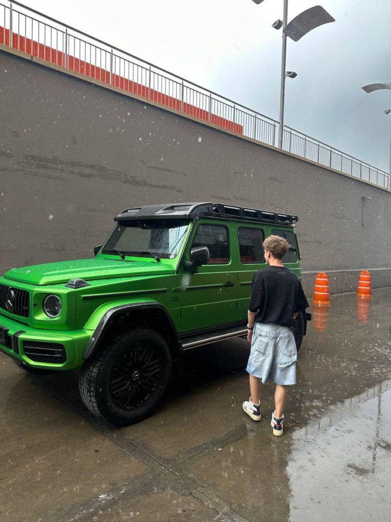 Мерседес гелендваген влада а4