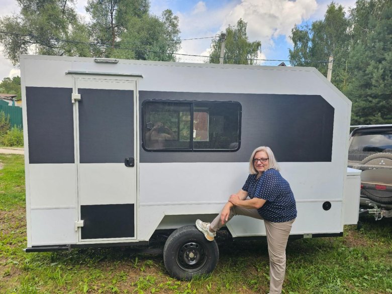 Кемпер в прицеп следопыт