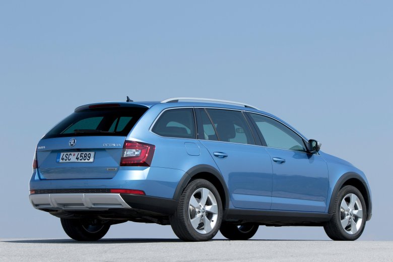 Шкода октавия скаут 2024