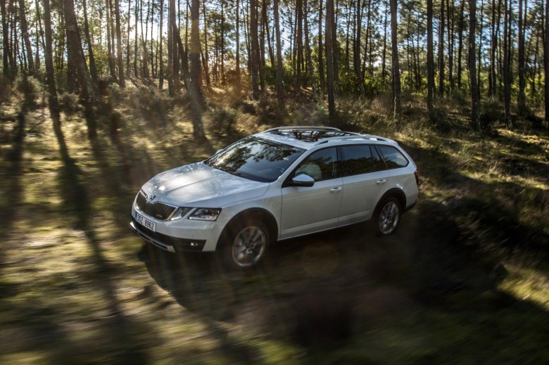 Skoda octavia scout 2022