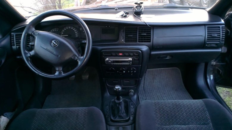 Opel vectra 1998 салон