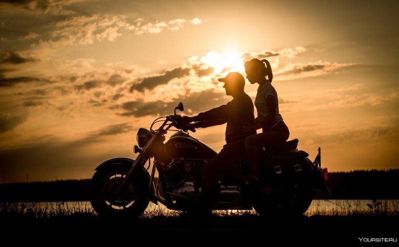 Мотоцикл закат