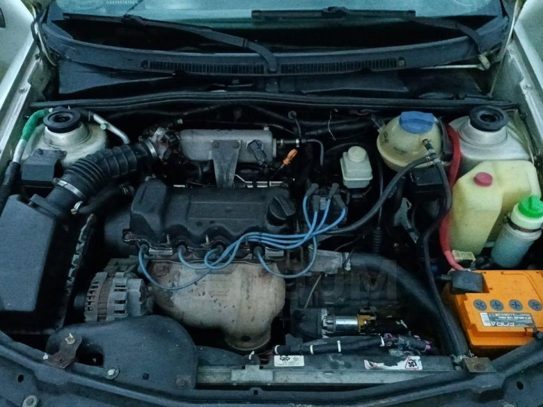 Подкапотное пространство chery amulet