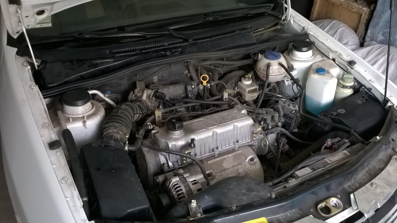 Подкапотное пространство chery amulet