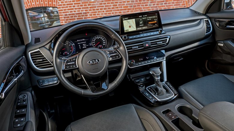 Кия селтос салон
