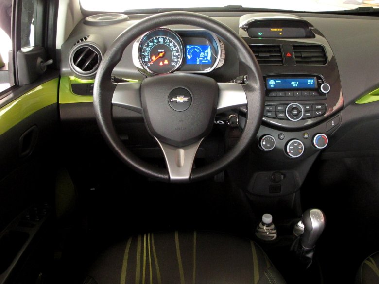 Chevrolet spark 2013