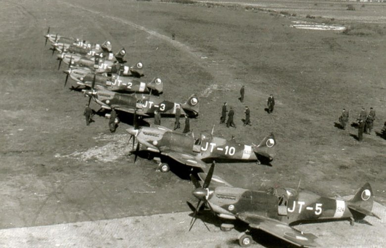 Истребитель supermarine spitfire