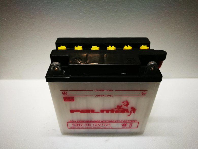 Аккумулятор мотоцикла