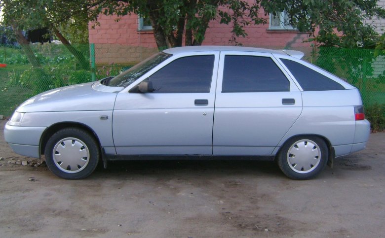 Ваз 2112 хэтчбек серебристый