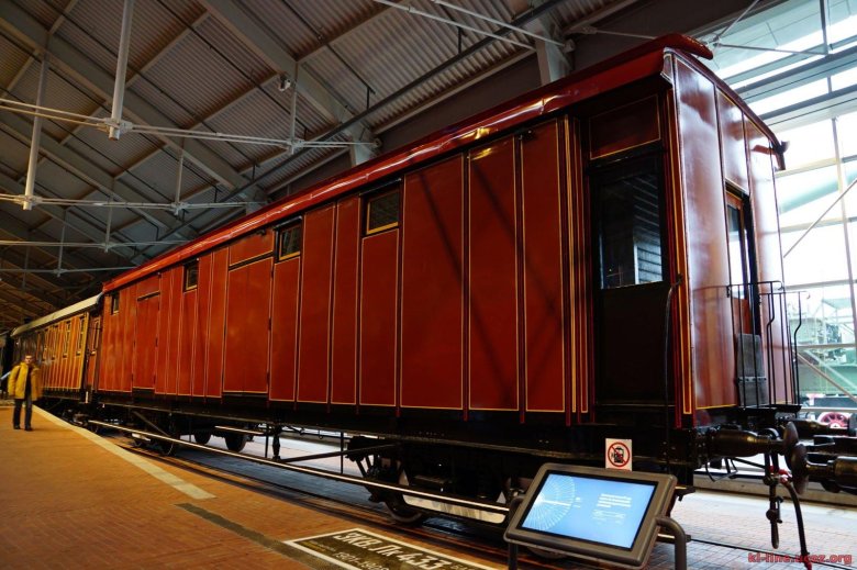 Музей железнодорожного транспорта спб пассажирский вагон