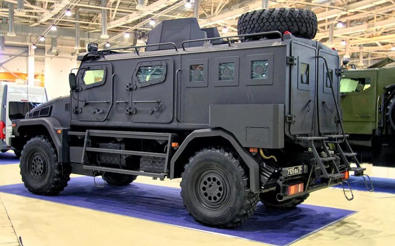 Броневик камаз 43501 патруль