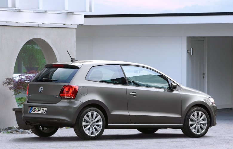 Volkswagen polo hatchback 2012