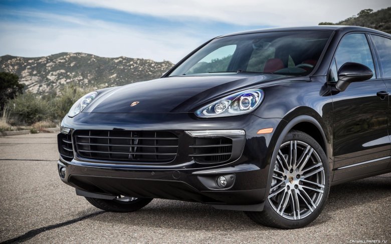 Porsche cayenne 2015