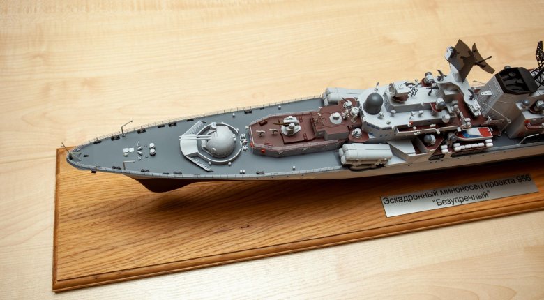 Эсминец проекта 956