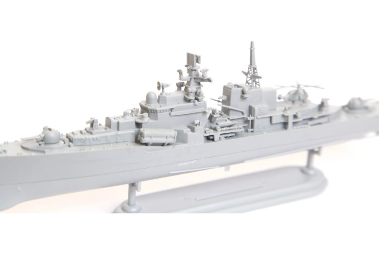 Сборная модель российский эсминец совремeнный