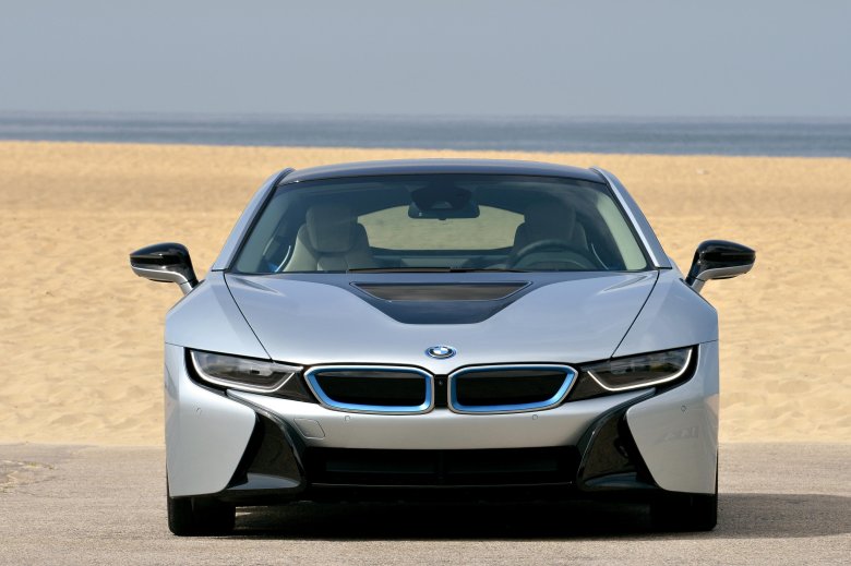 Bmw i 8 2015
