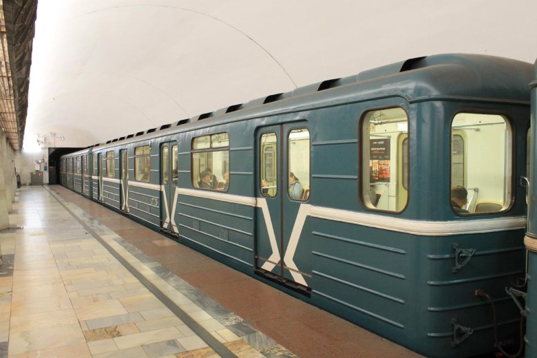 Городской электрический транспорт