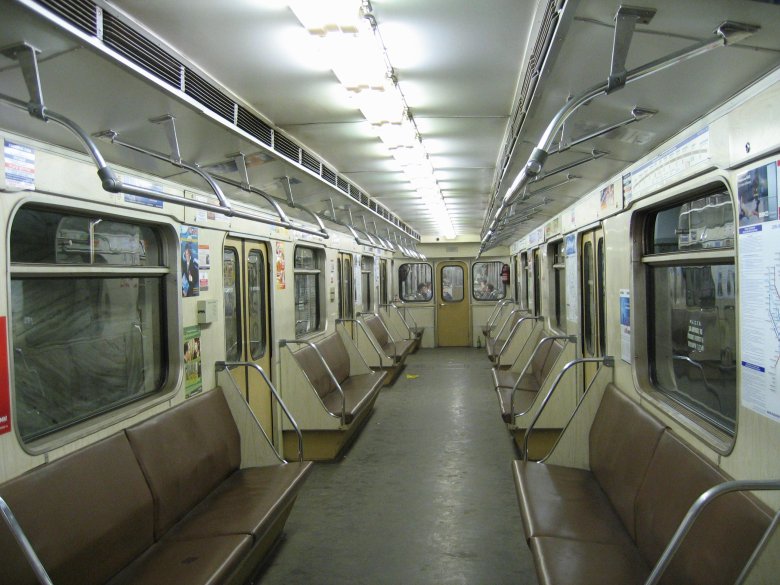 Номерной вагон 81-717