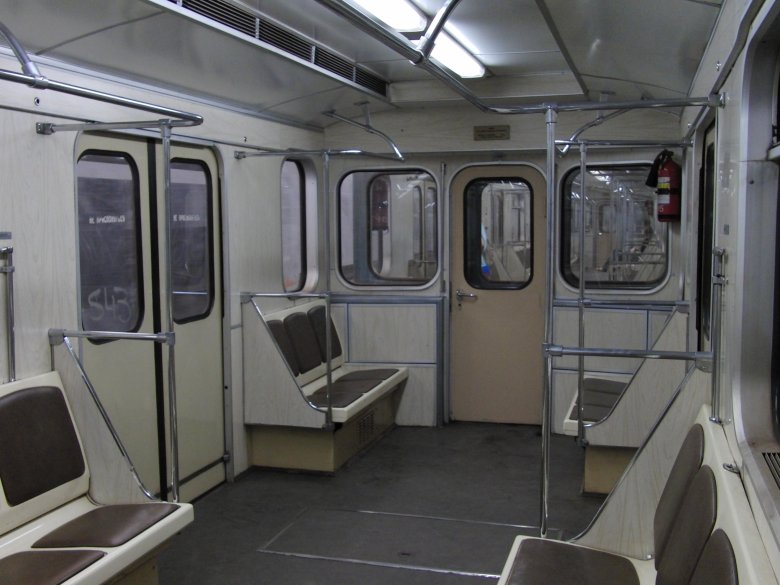 Метровагон 81 717