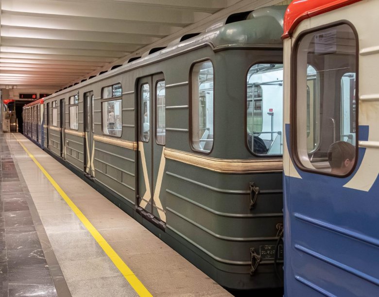 Москва вагон метро