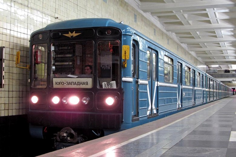 Номерной вагон 81-717