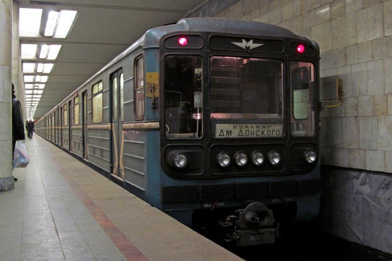 Метропоезд 81 717