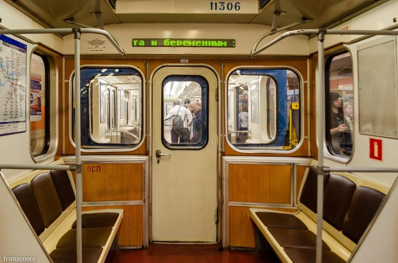 Метровагон москва 2019 в санкт петербургском метрополитене