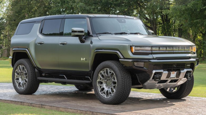 Gmc hummer ev suv 2023