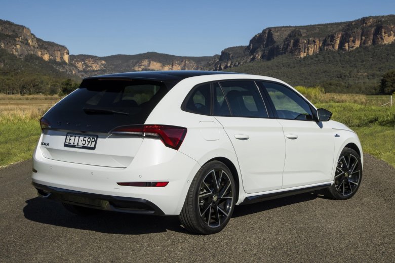 Skoda scala monte carlo 2021