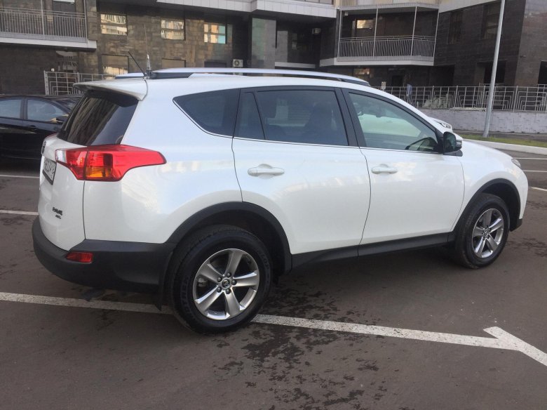 Тойота рав 4 2014 на дисках