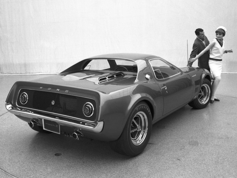 Ford mustang mach 2