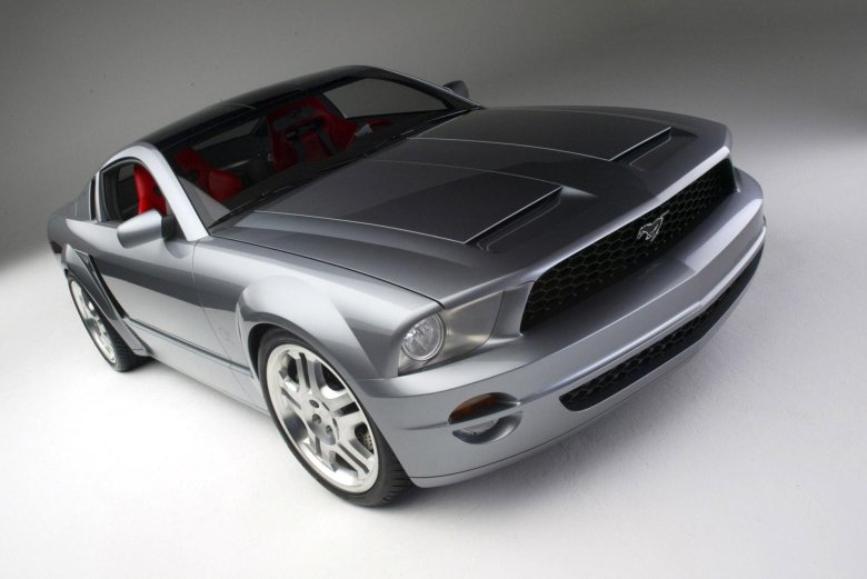 Ford mustang gt 2003