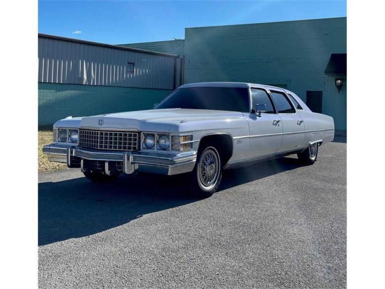 Cadillac fleetwood brougham 1974