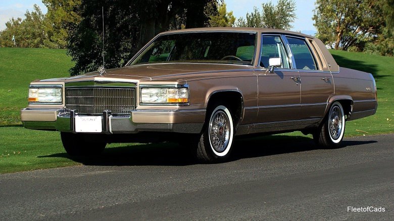 Cadillac fleetwood brougham 1990