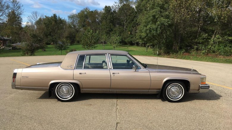 Cadillac fleetwood brougham 1980