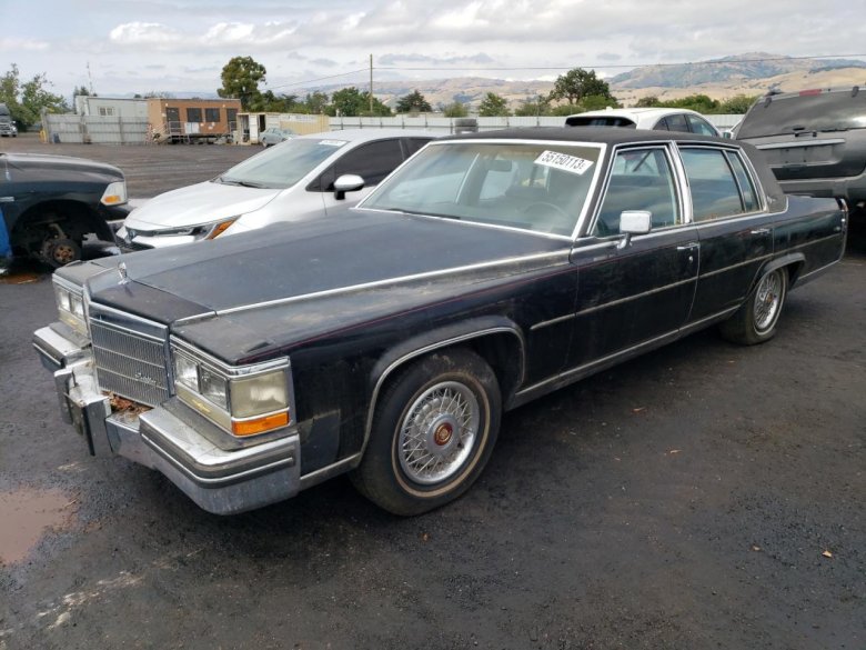Cadillac fleetwood 1986