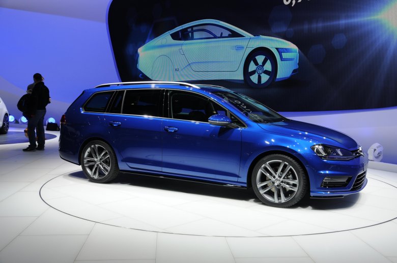 Фольксваген гольф универсал 2019