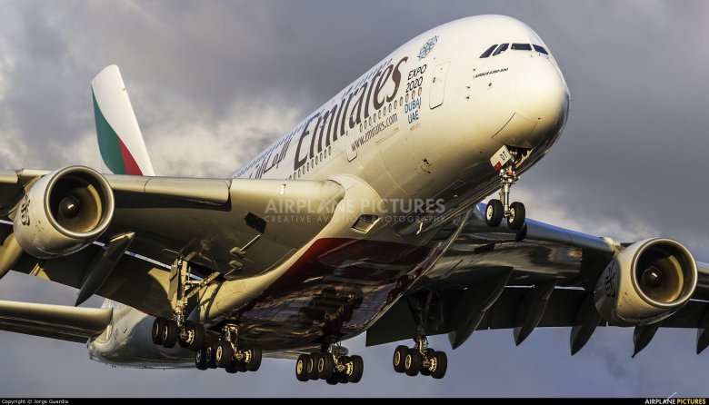 Самолет аэробус а380