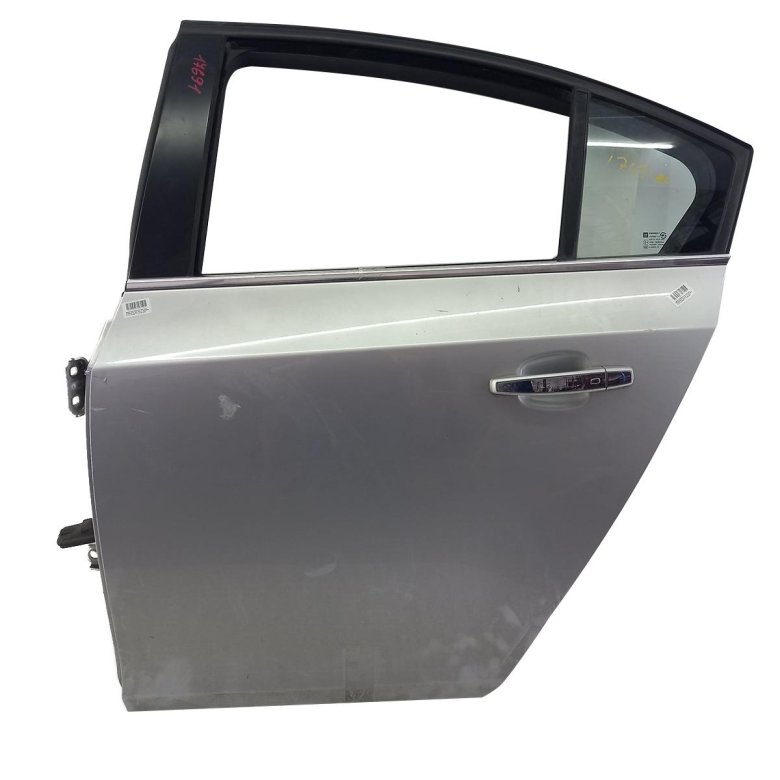 Дверь задняя правая opel insignia