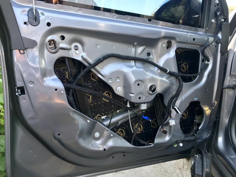 Chevrolet cruze j400 разбор двери