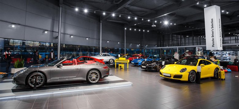 Спорткар центр порше