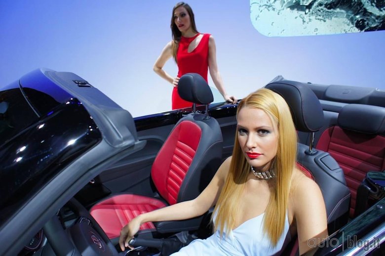 Девушки автосалонов