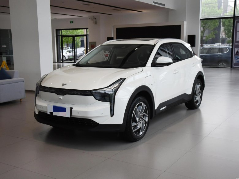 Китайский электромобиль neta