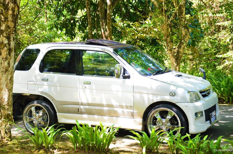 Тойота дайхатсу териос