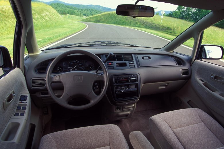 Хонда одиссей 1998