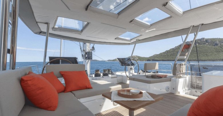Fountaine pajot alegria 67