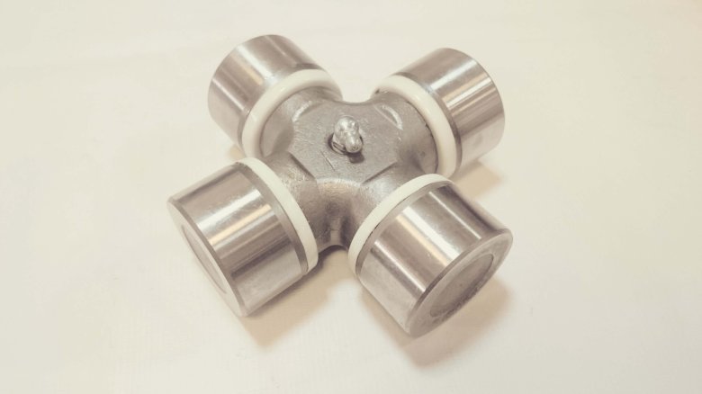 Крестовина кардана 52х133