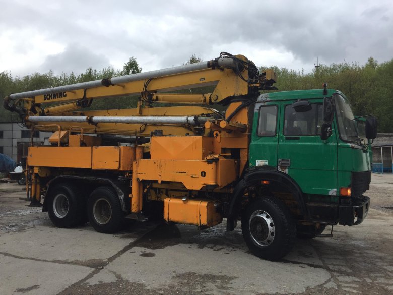 Автобетононасос schwing bpl 900 hdr